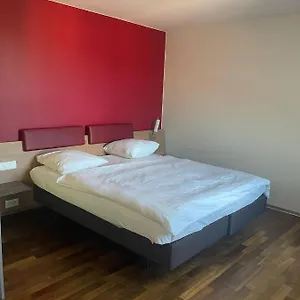 Swiss Star Irchel - Self Check-in Apartment